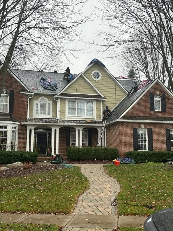 Brick & Siding Roof Replacement