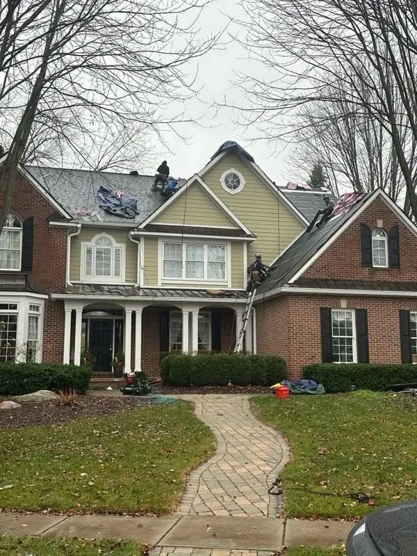 Brick & Siding Roof Replacement