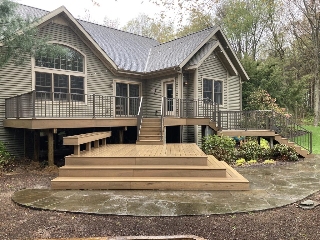 Multi-Tier Composite Deck with Dual Staircases — thumbnail 3