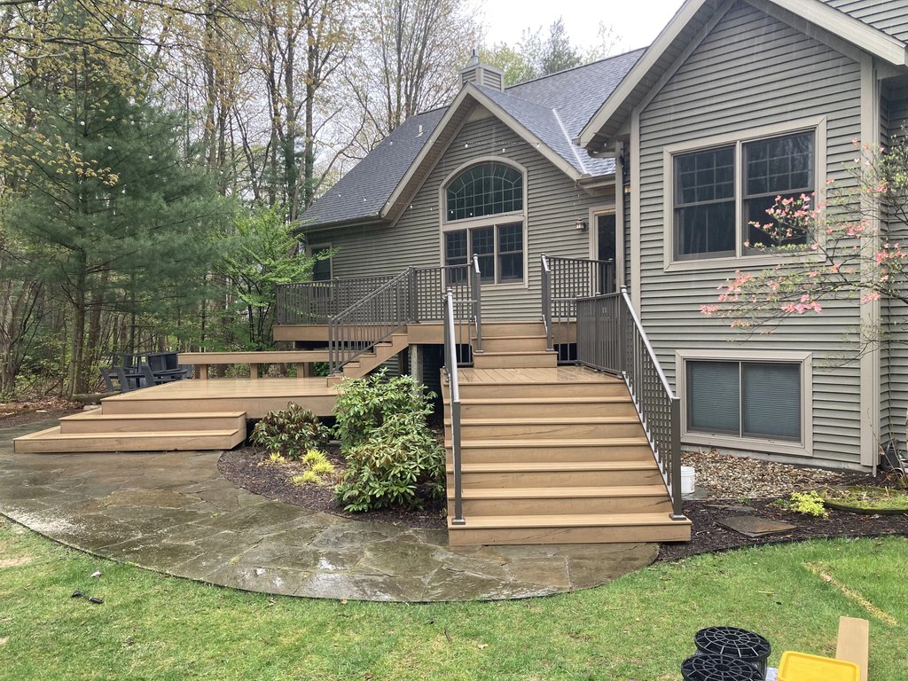 Multi-Tier Composite Deck with Dual Staircases — thumbnail 4