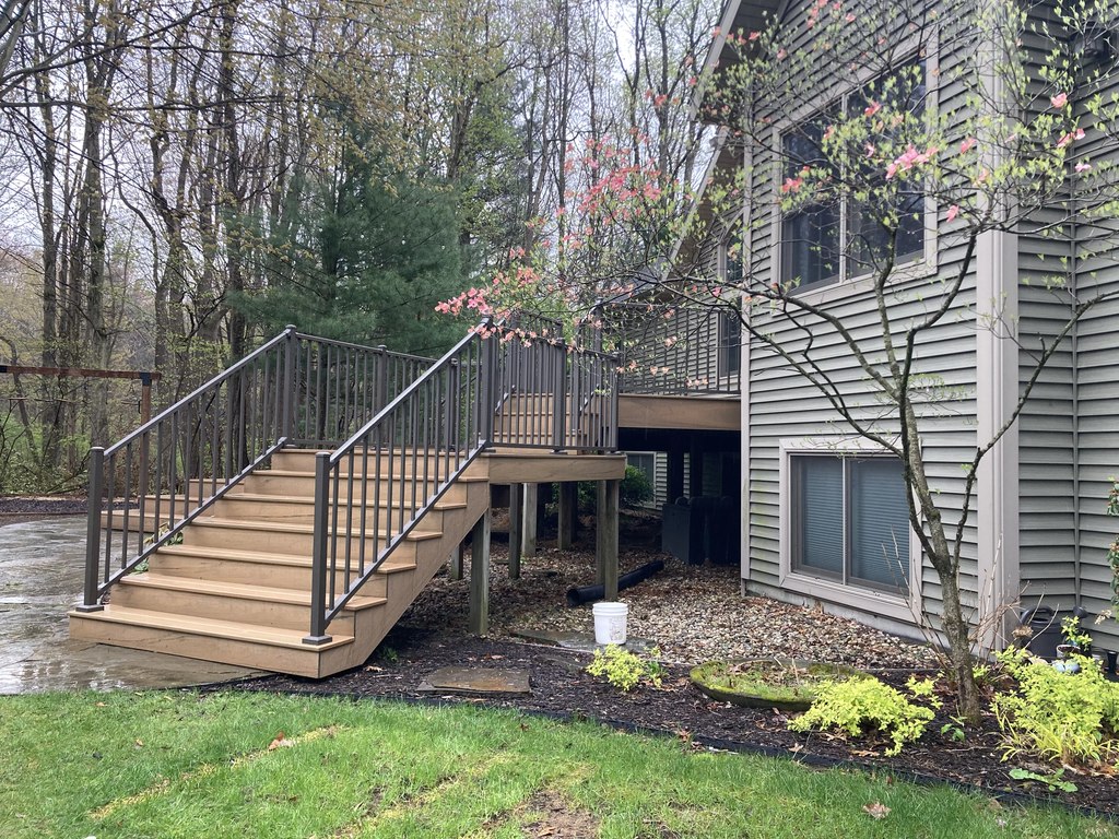 Multi-Tier Composite Deck with Dual Staircases — thumbnail 5
