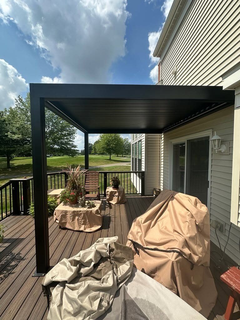 Deck with Pergolux Retractable Pergola — thumbnail 3