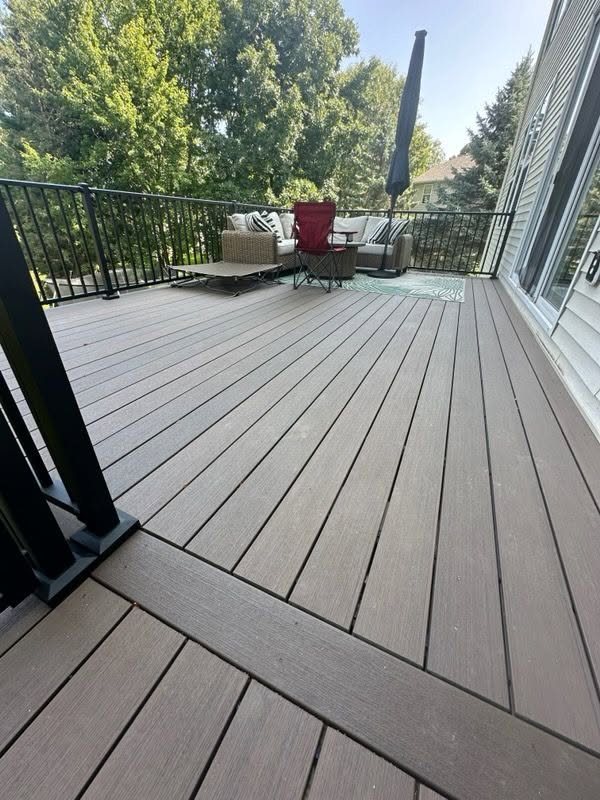 TimberTech PVC Deck with Switchback Staircase — thumbnail 3