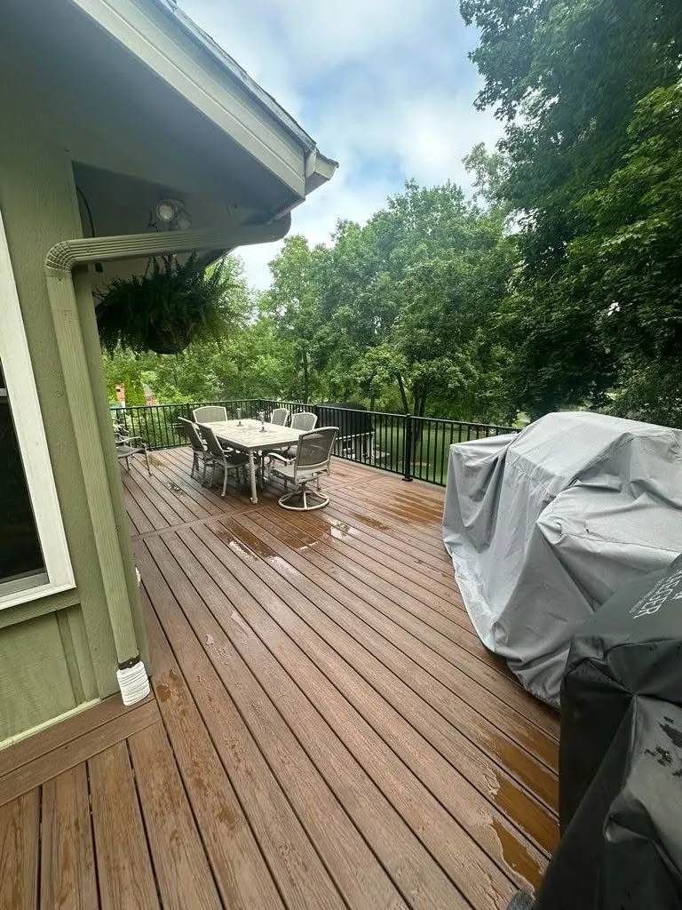 Elevated Trex Deck with Black Railings & Azek Fascia