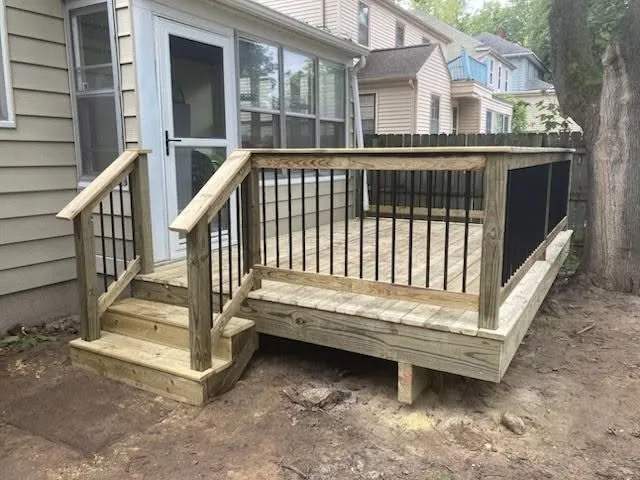 Southern Yellow Pine Deck with Powder-Coated Steel Balusters — thumbnail 3